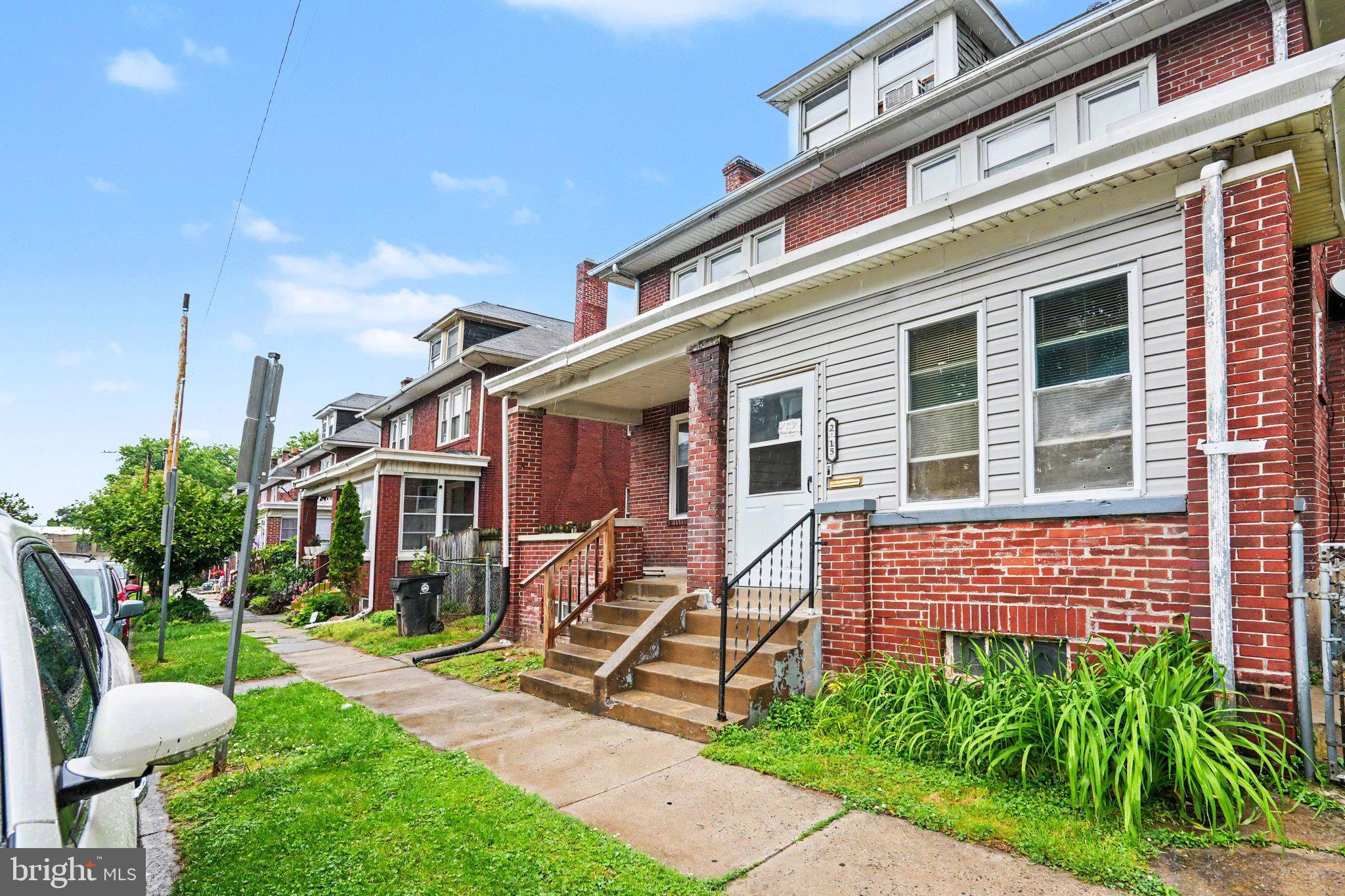 2717 REEL STREET