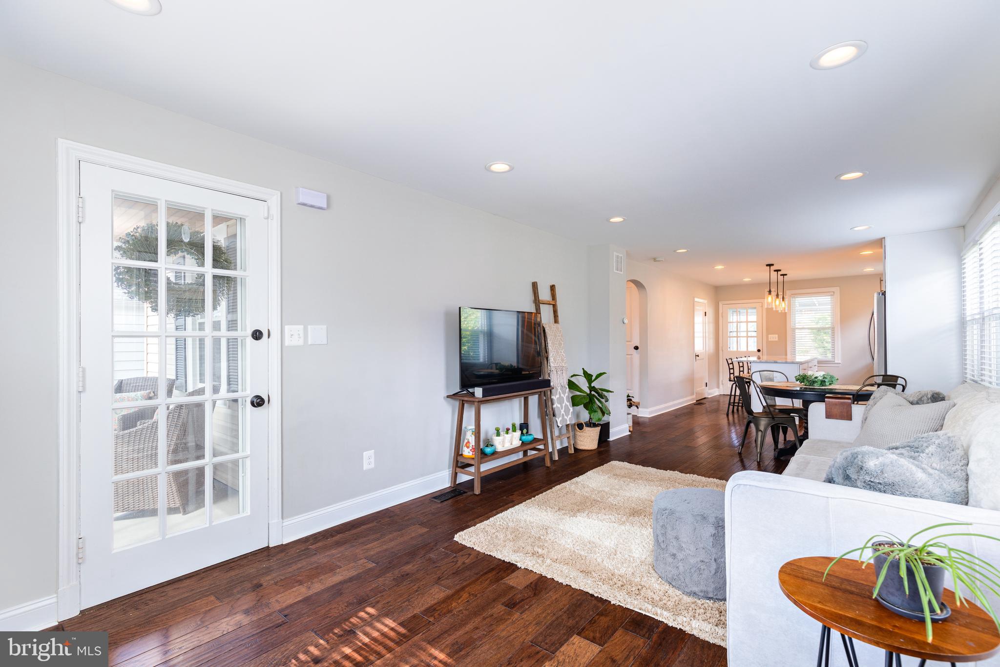 PARKTOWNE - Residential