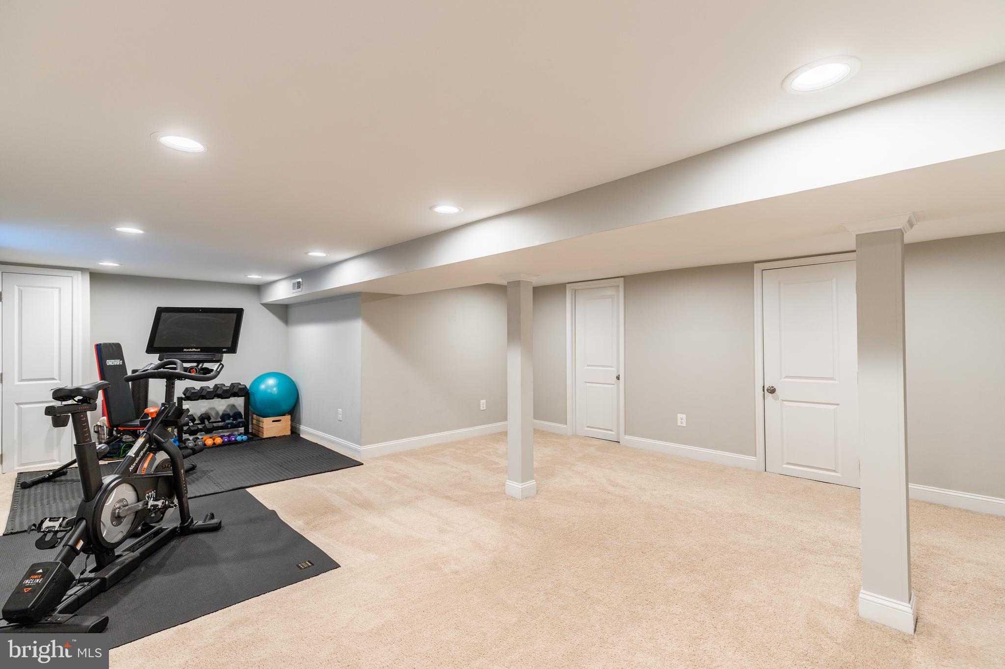 PARKTOWNE - Residential