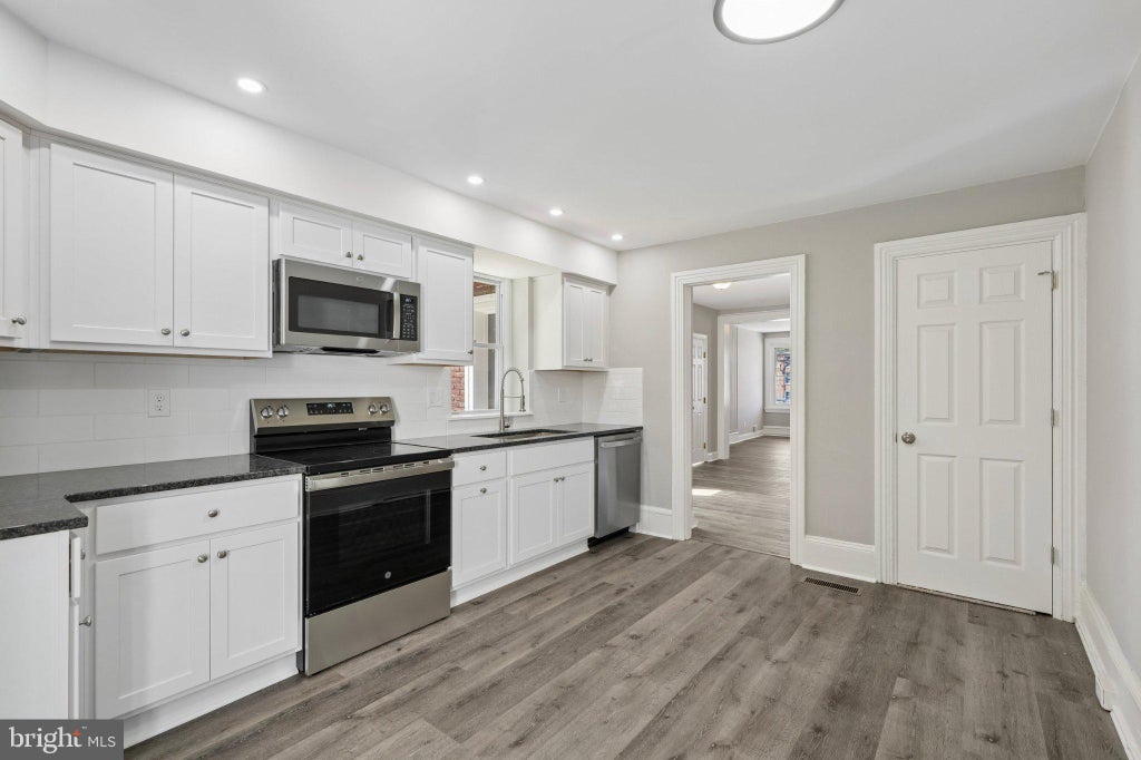 Photo of 564 W Bridge Street, PHOENIXVILLE, PA 19460 (MLS # PACT2135814)