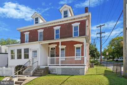 564 W BRIDGE STREET PHOENIXVILLE PA 19460