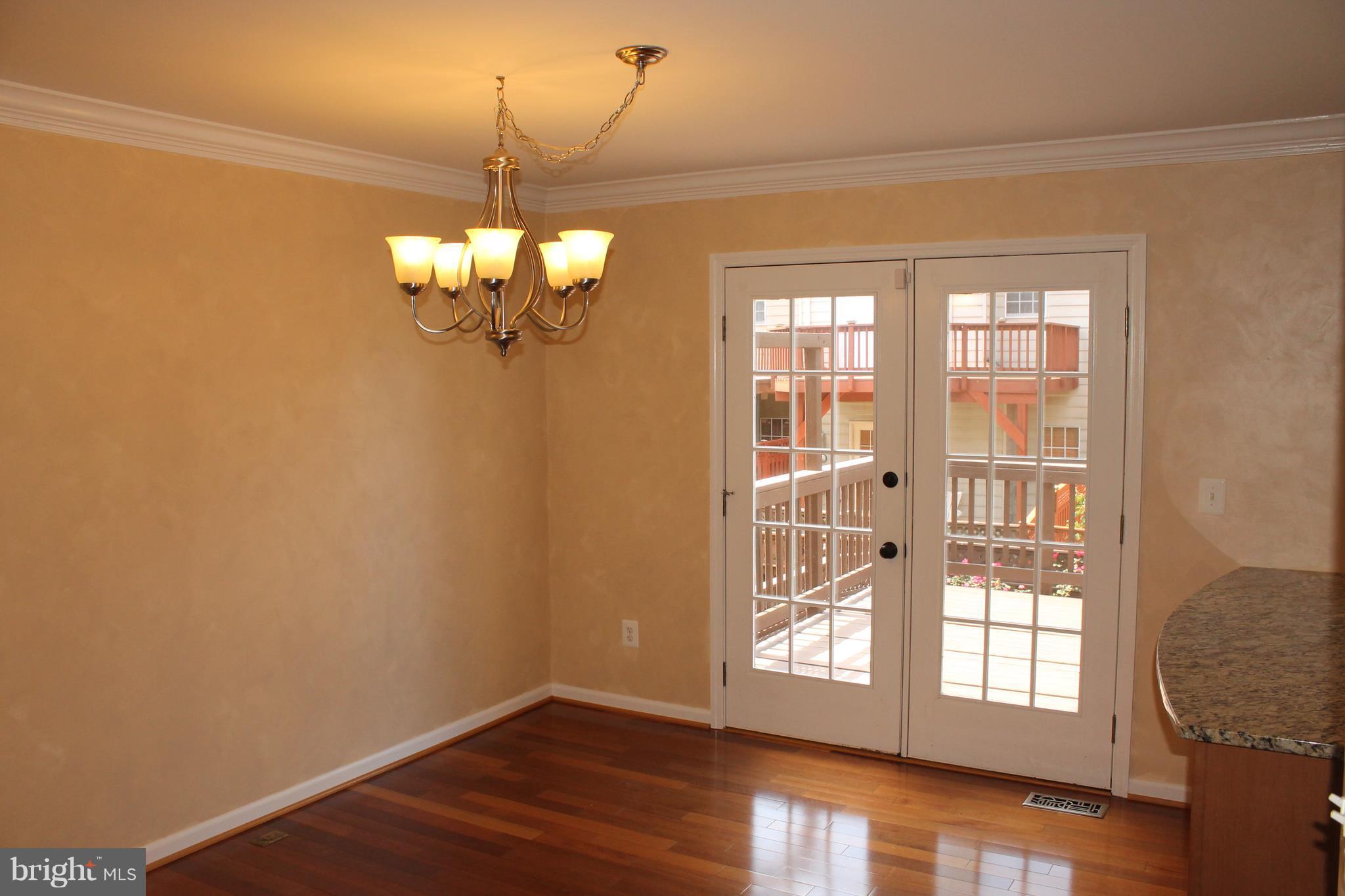 MANCHESTER LAKES - Residential Lease