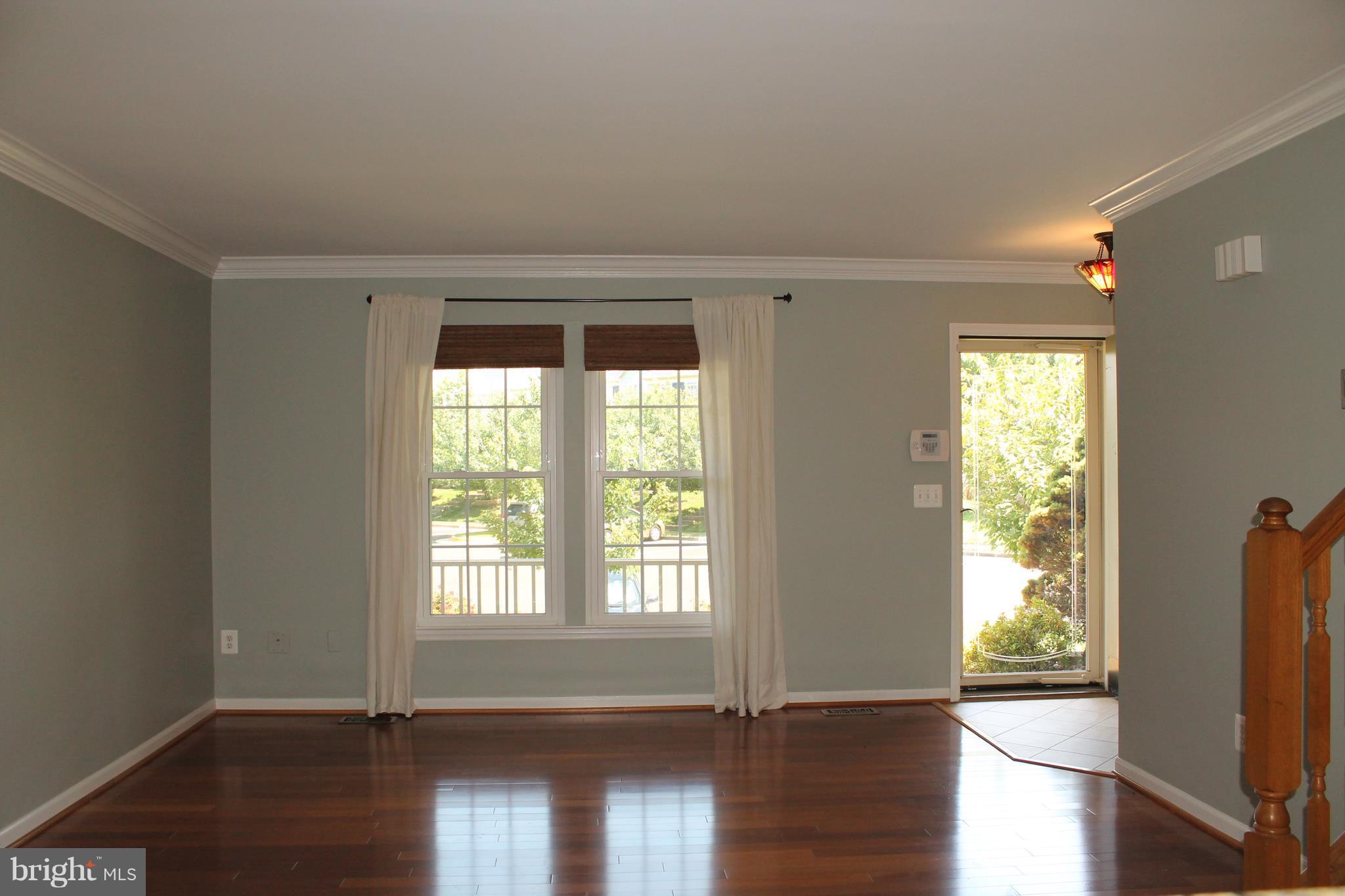 MANCHESTER LAKES - Residential Lease