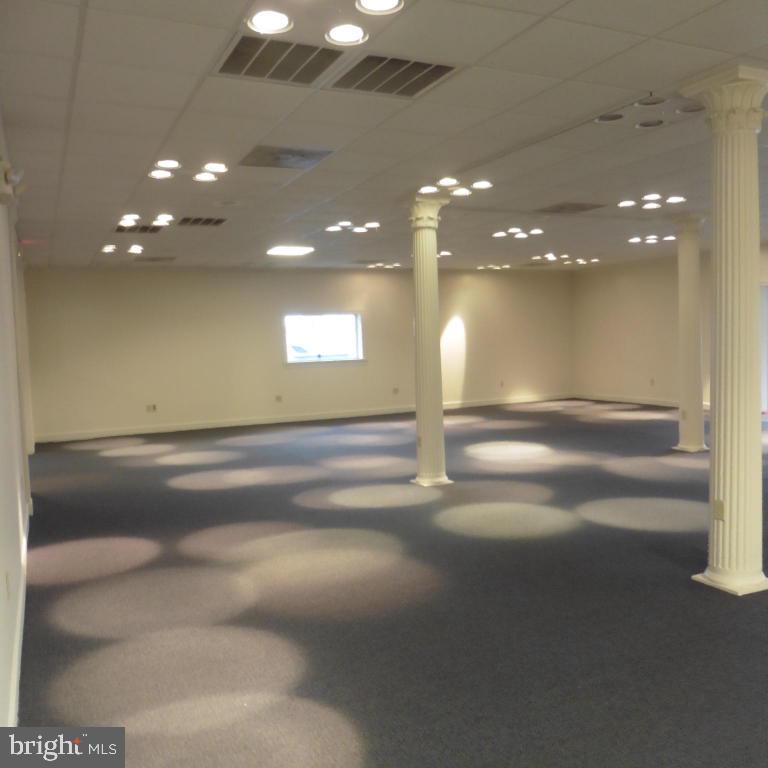 PARK CITY - Commercial Sale