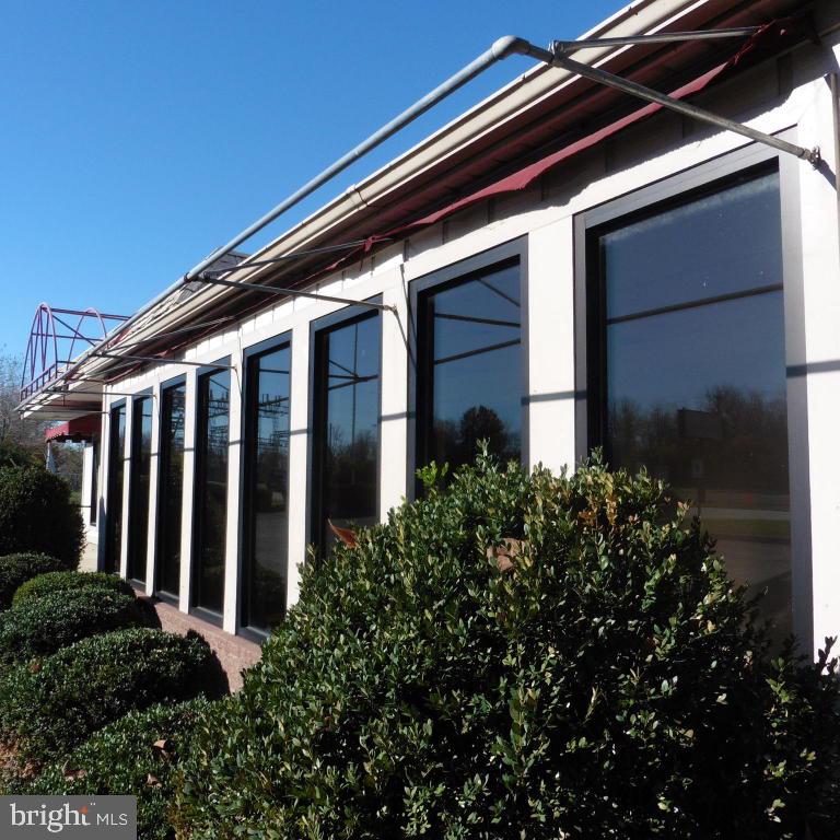 PARK CITY - Commercial Sale