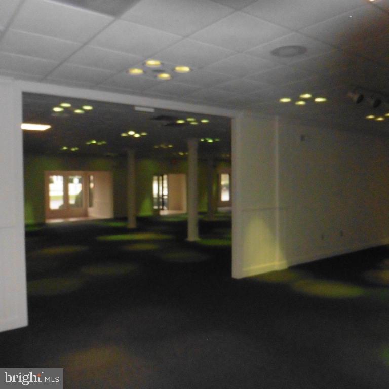 PARK CITY - Commercial Sale