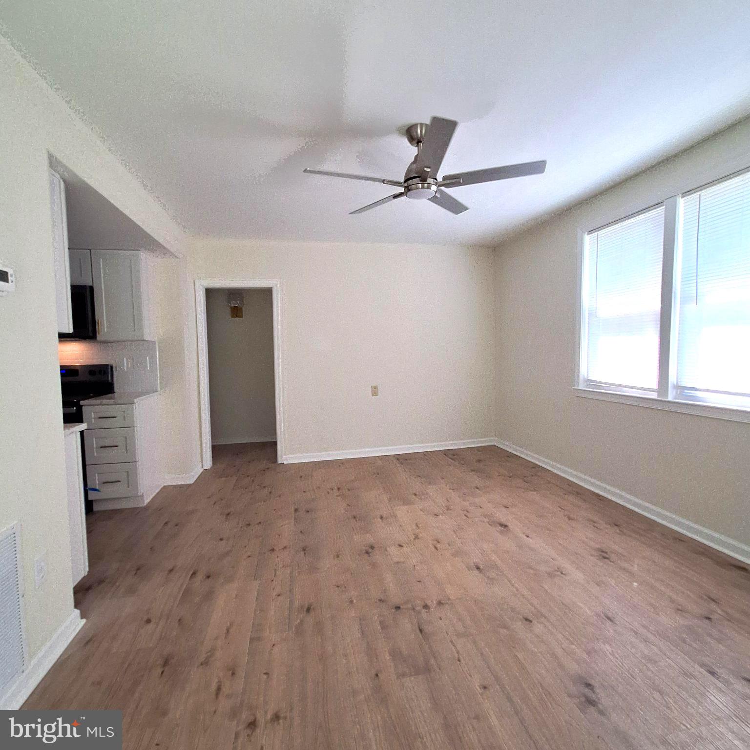 706 LANSING COURT