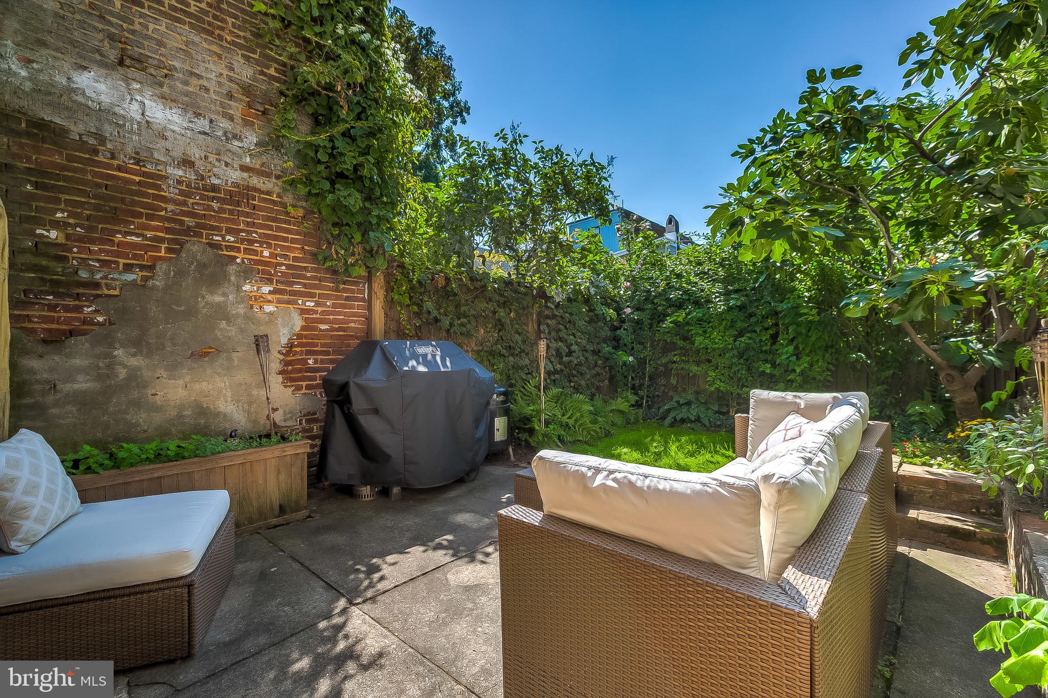 FELLS POINT HISTORIC DISTRICT - Residential