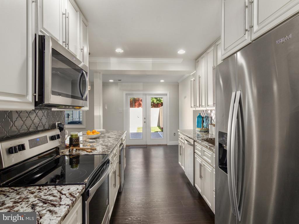 BRANDYWINE COUNTRY - Residential Lease