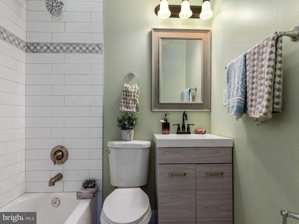 BRANDYWINE COUNTRY - Residential Lease