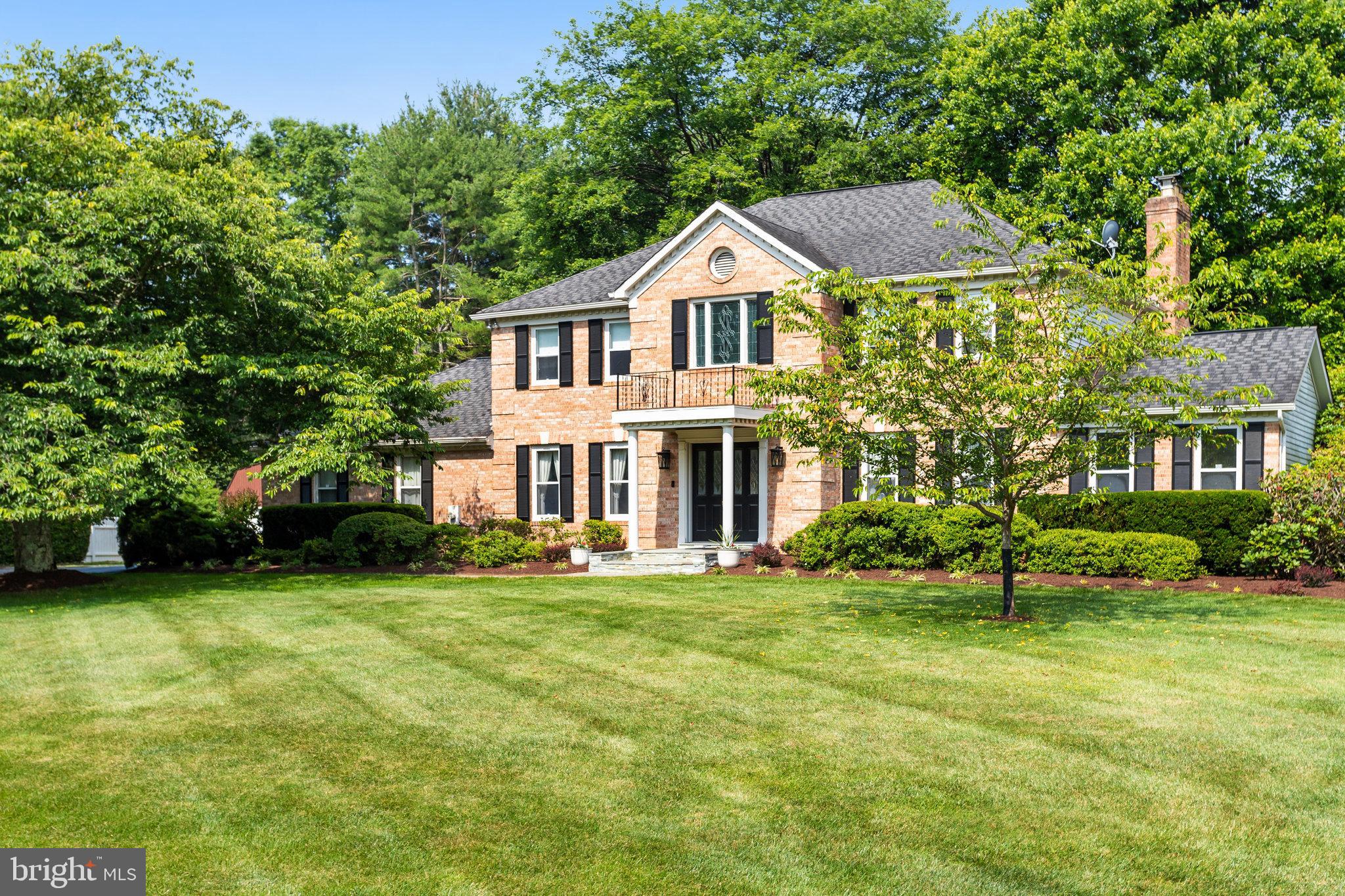 AVERY VILLAGE - Residential