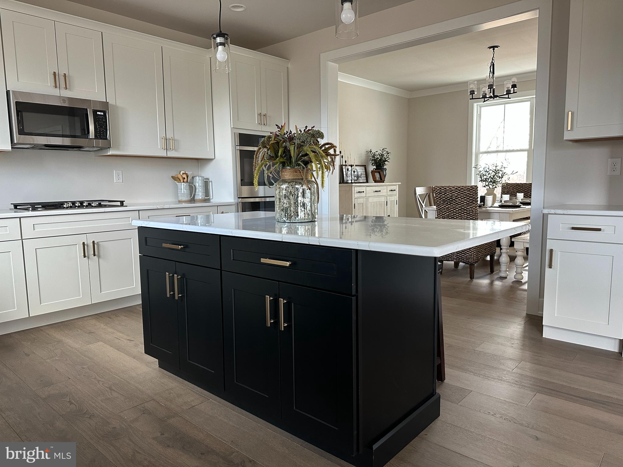 ARDEN RESERVE - Residential