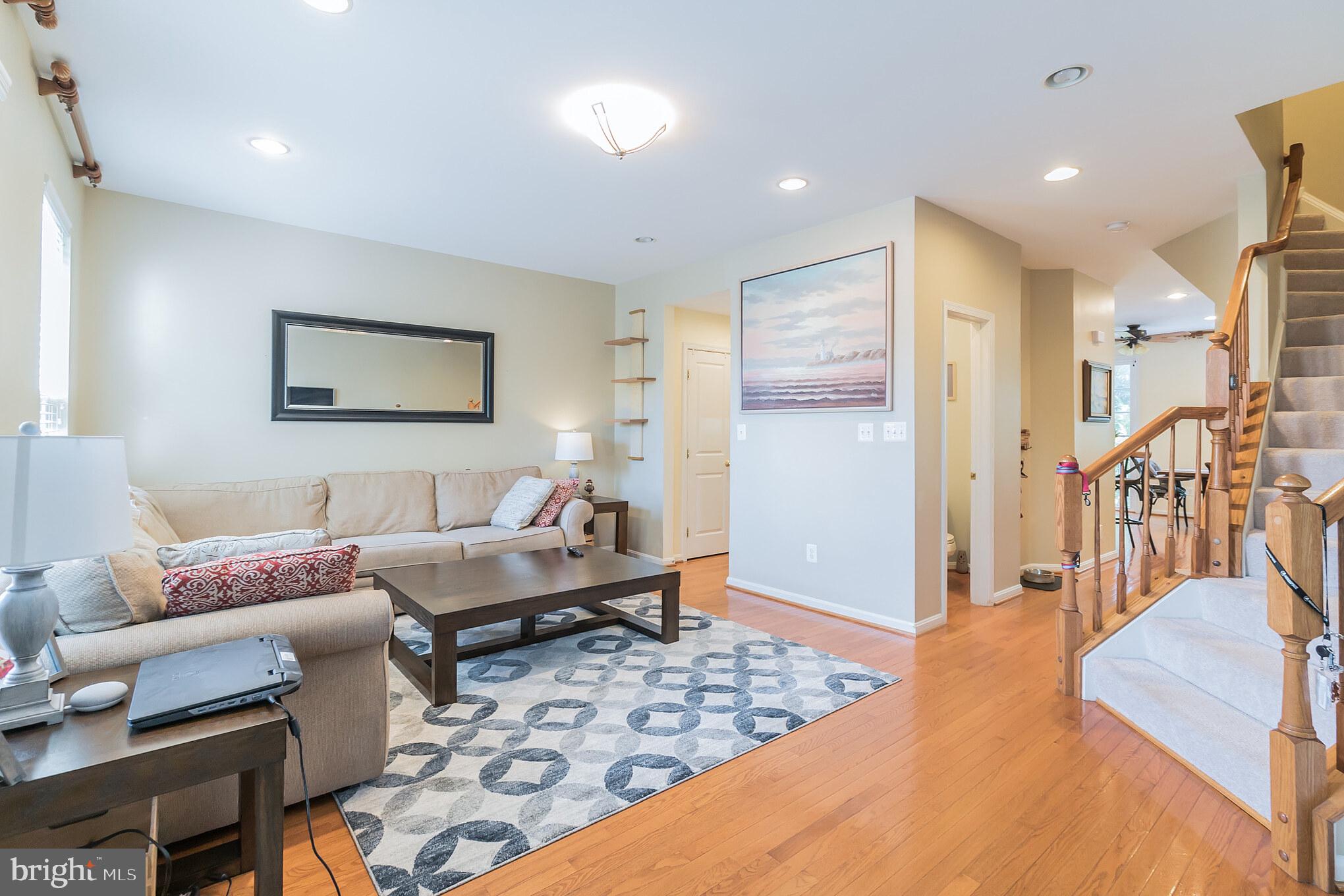 VICTORY LAKES - Residential