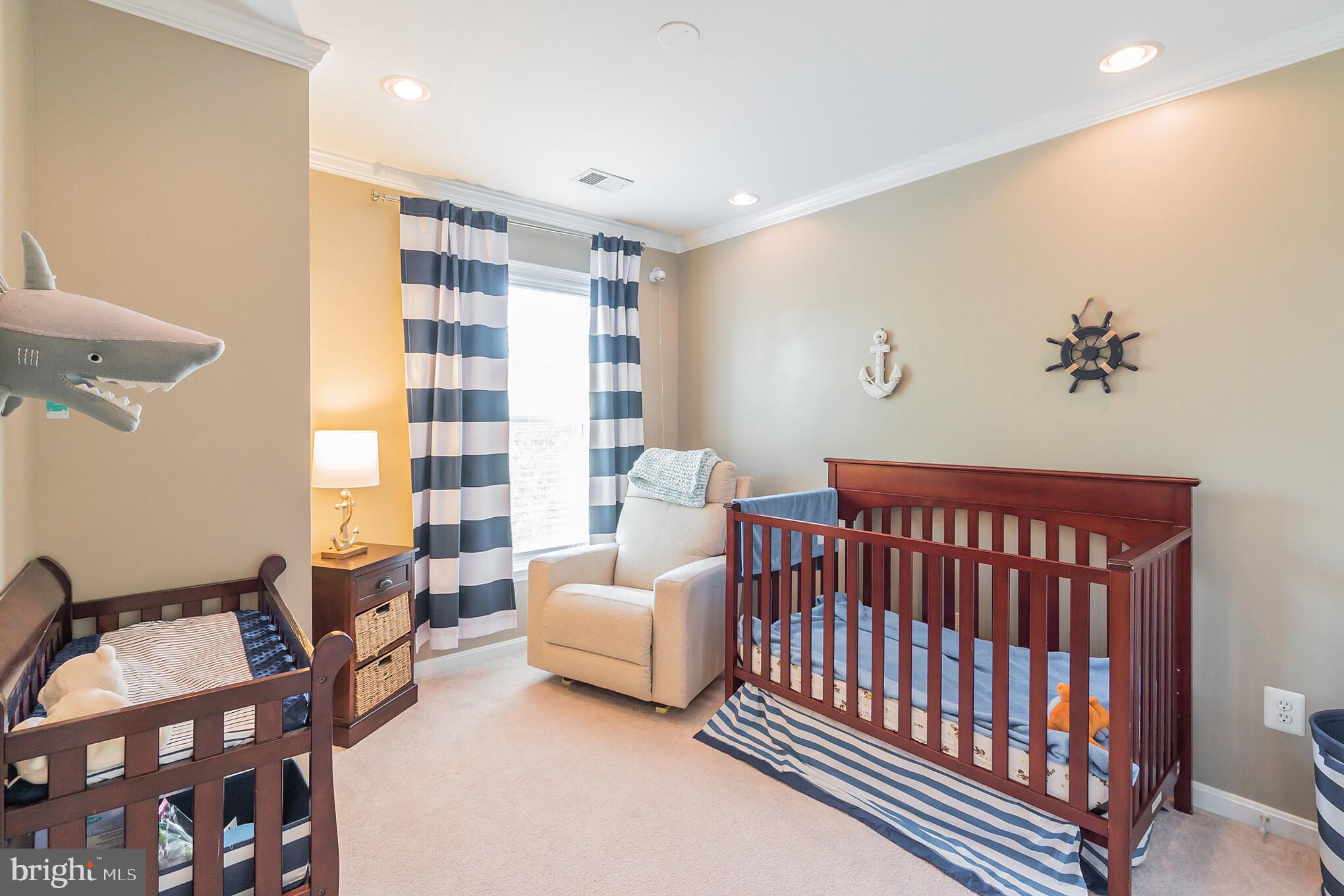 VICTORY LAKES - Residential