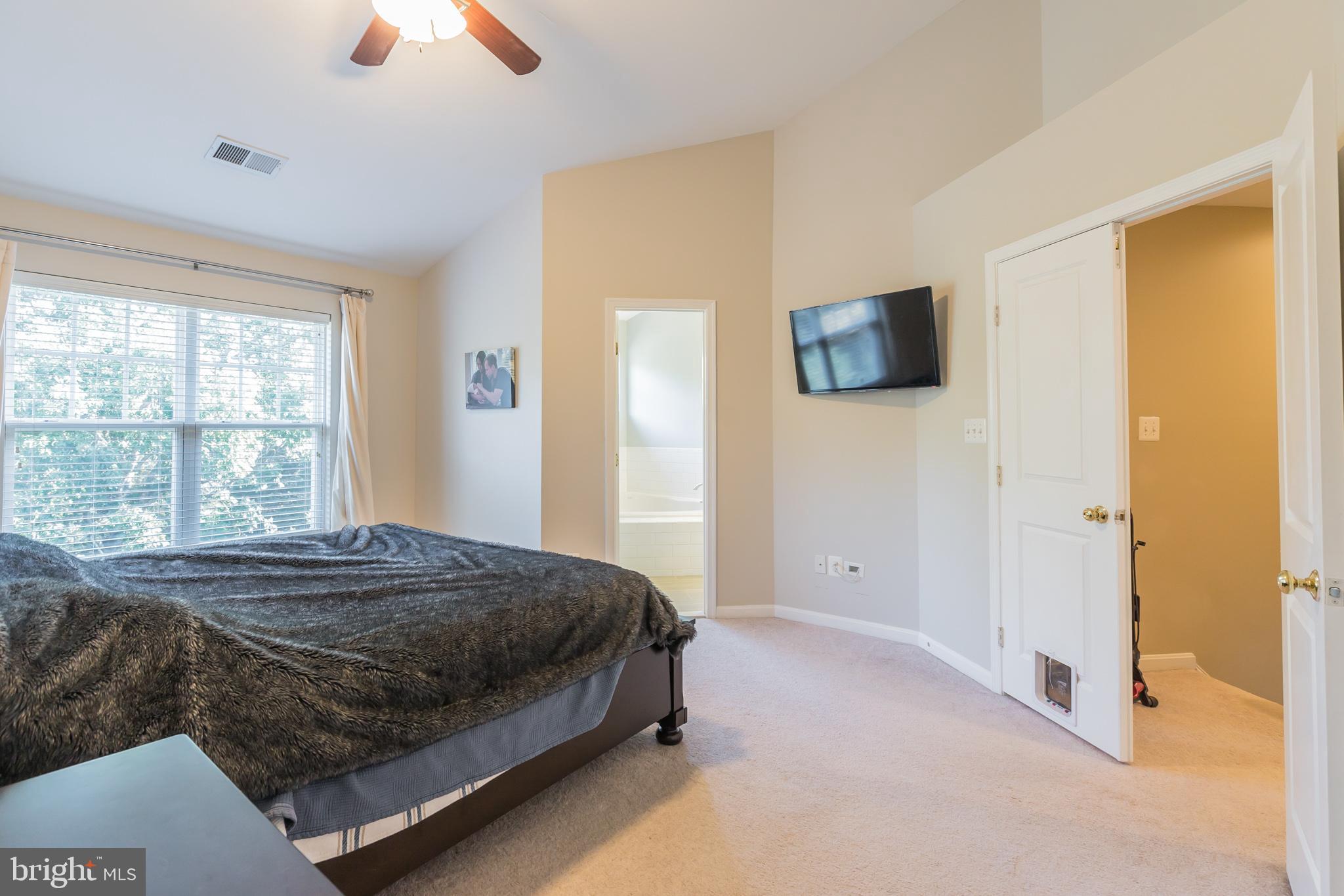 VICTORY LAKES - Residential