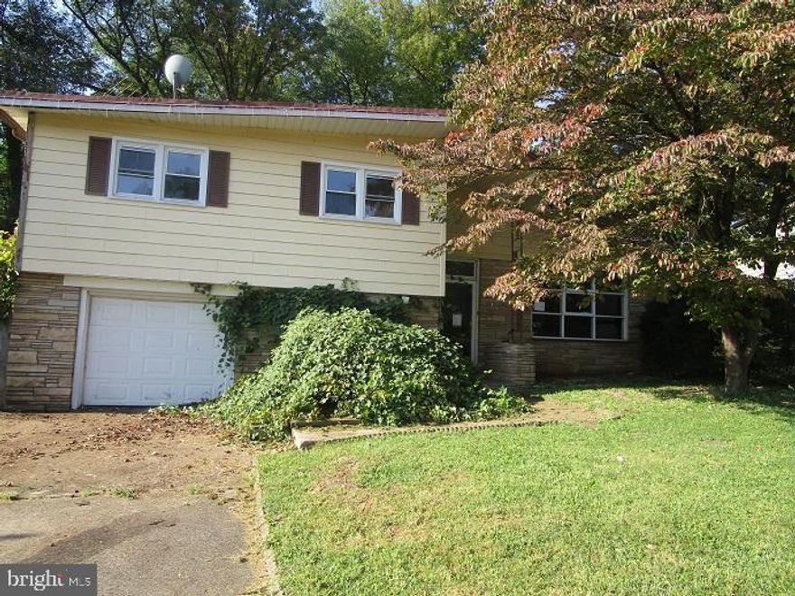 4 Bedroom 2.5 bath split level home located on a loop street in the Bustleton section of Philadelphia.  First floor has a foyer entrance, Living room, Dining room, and Kitchen area. Second floor has main bedroom with full bath, 3 other bedrooms and a hall bath. Basement area has rec room with F/P, 1/2 bath, laundry area and access to 1 car garage, There is a rear yard that backs up to the Pennypack park/woods. Property is being sold in as-is condition. Buyer is Responsible for the City U&O. Proof of fund/preapproval required with  offer.