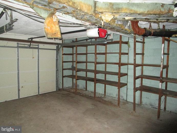 BUSTLETON - Residential