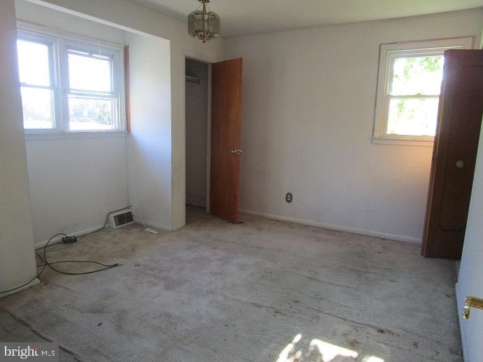 BUSTLETON - Residential