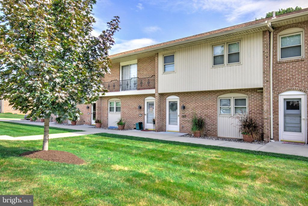 Photo of 31 Fulton Street, AKRON, PA 17501 (MLS # PALA2074944)