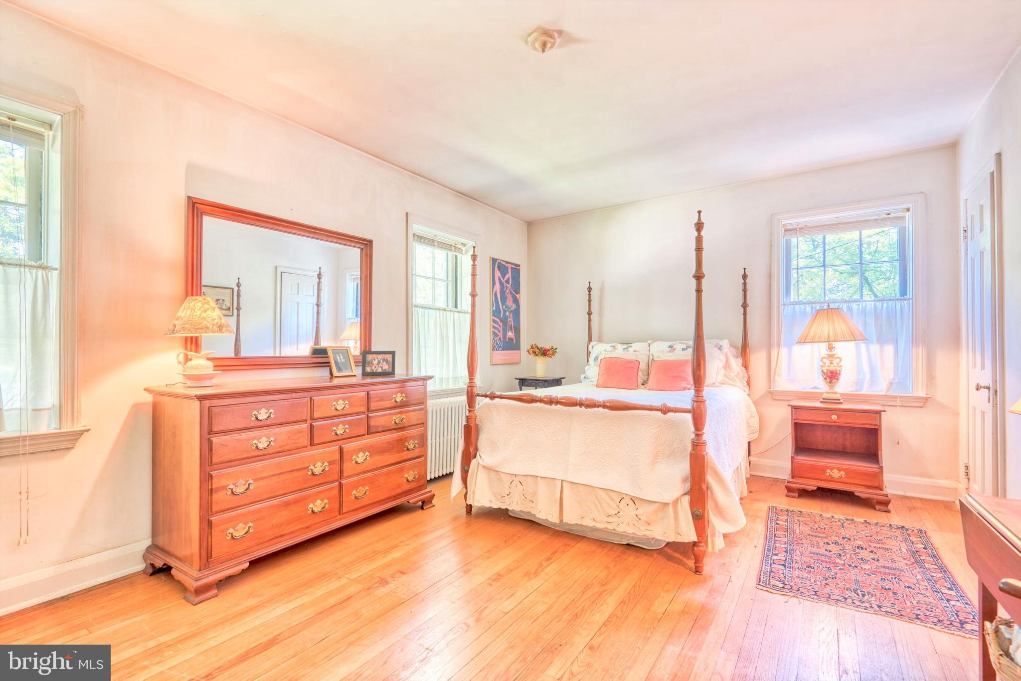 YORKTOWNE - Residential