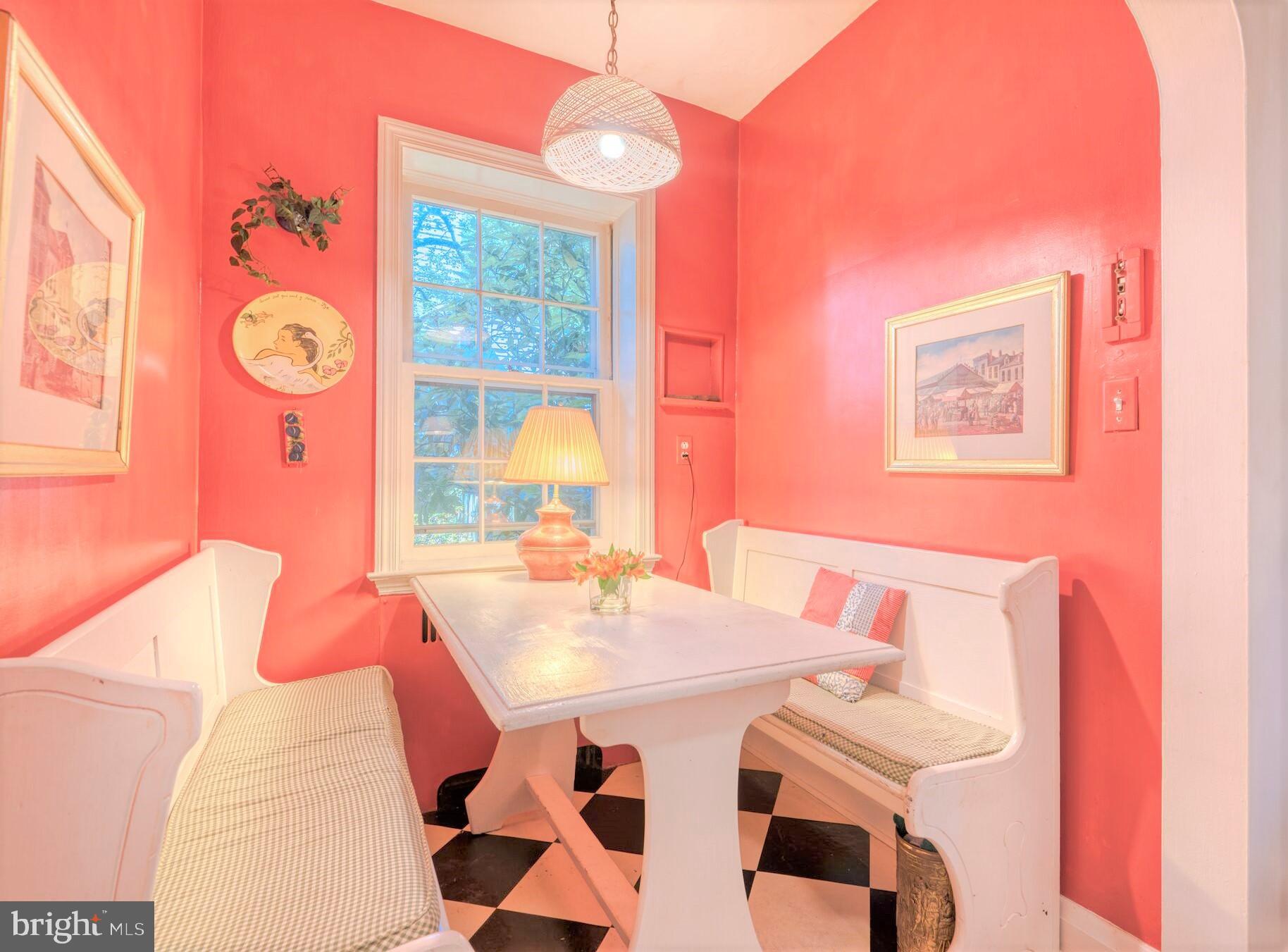 YORKTOWNE - Residential