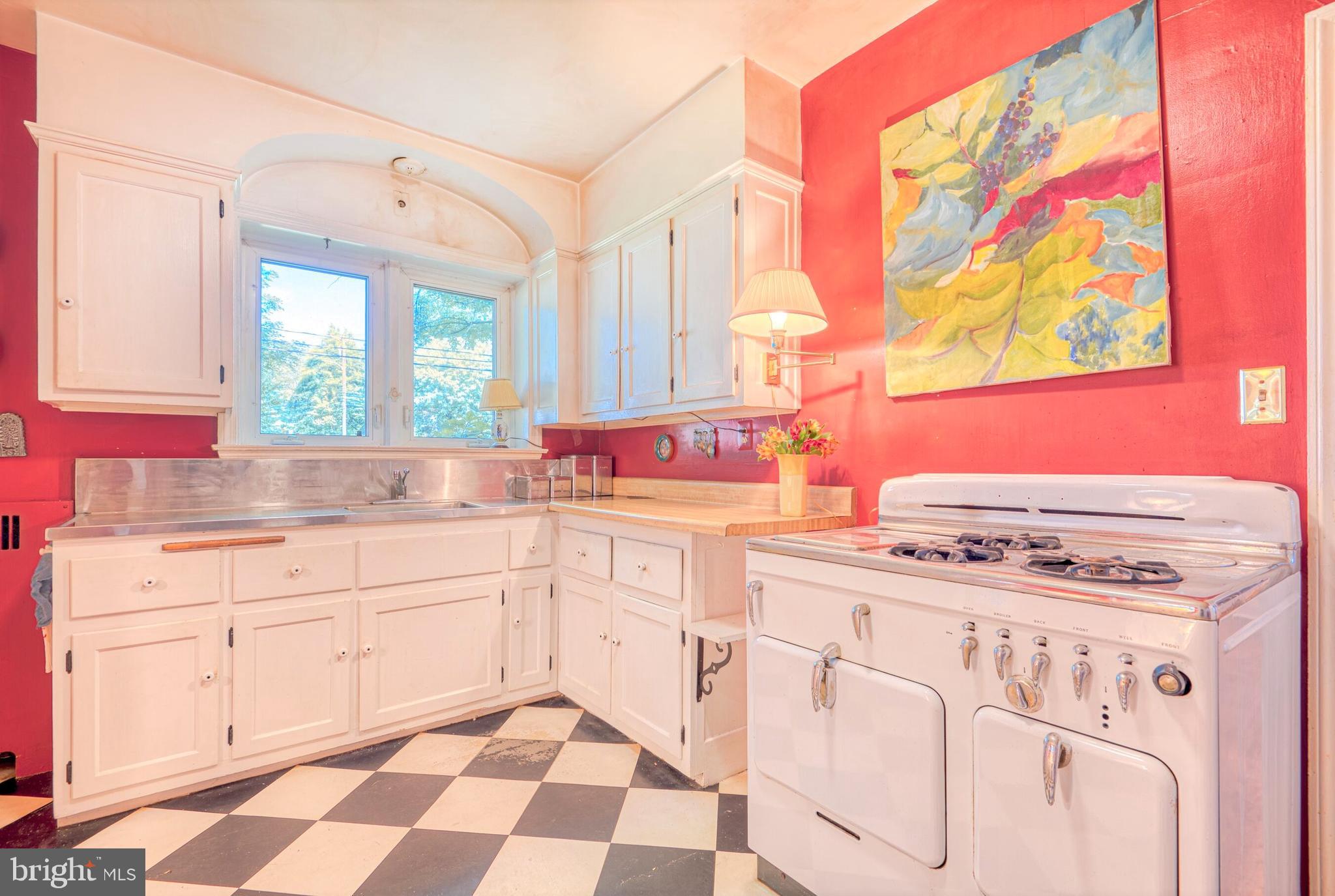 YORKTOWNE - Residential