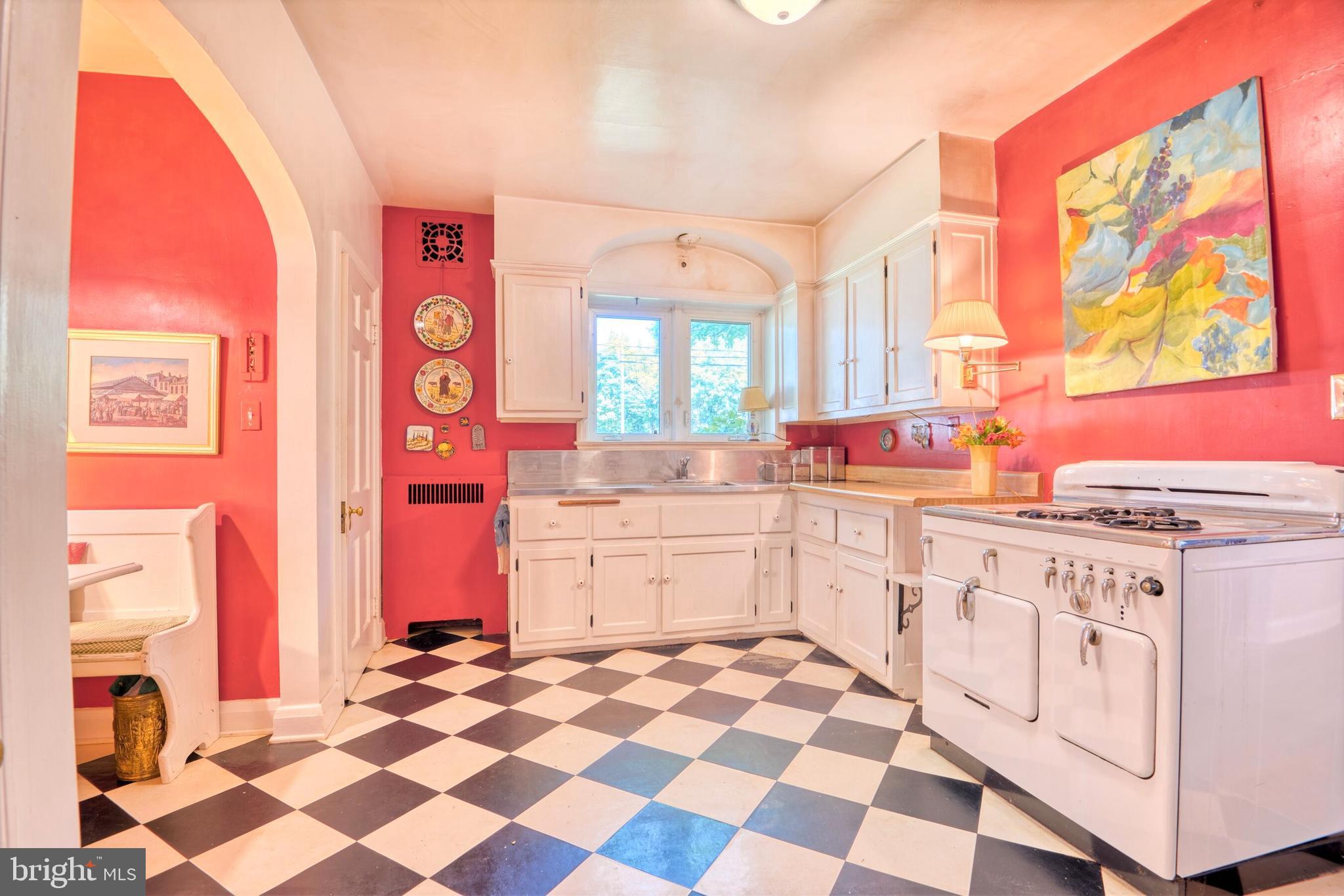 YORKTOWNE - Residential