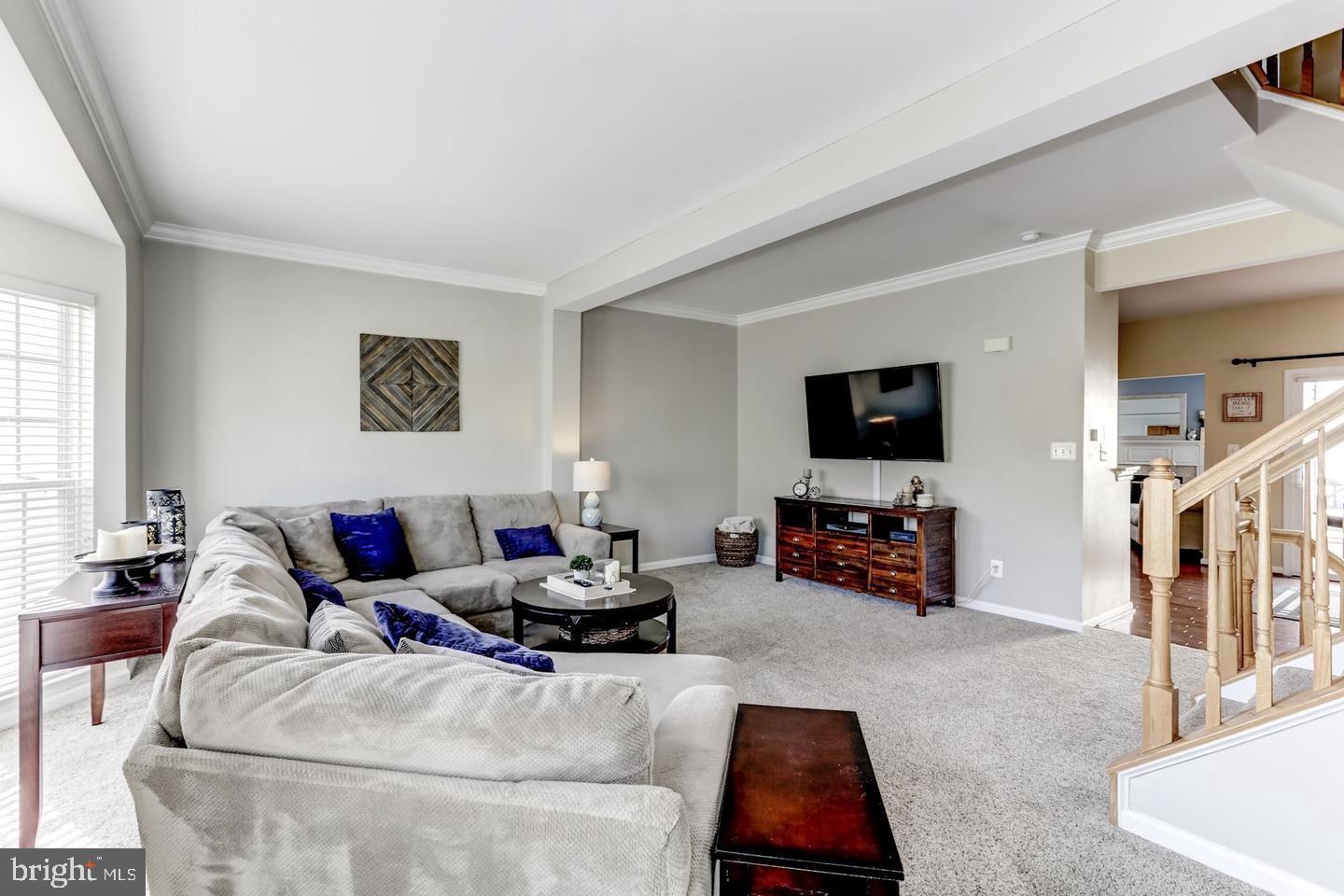 HIGHLAND VILLAGE - Residential Lease