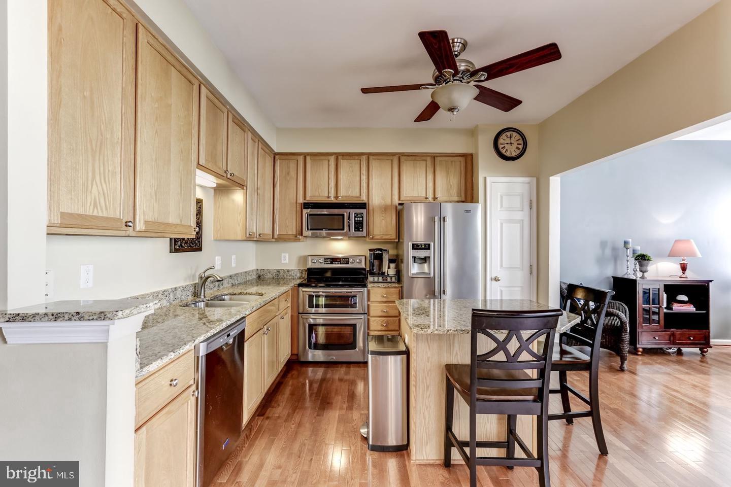 HIGHLAND VILLAGE - Residential Lease