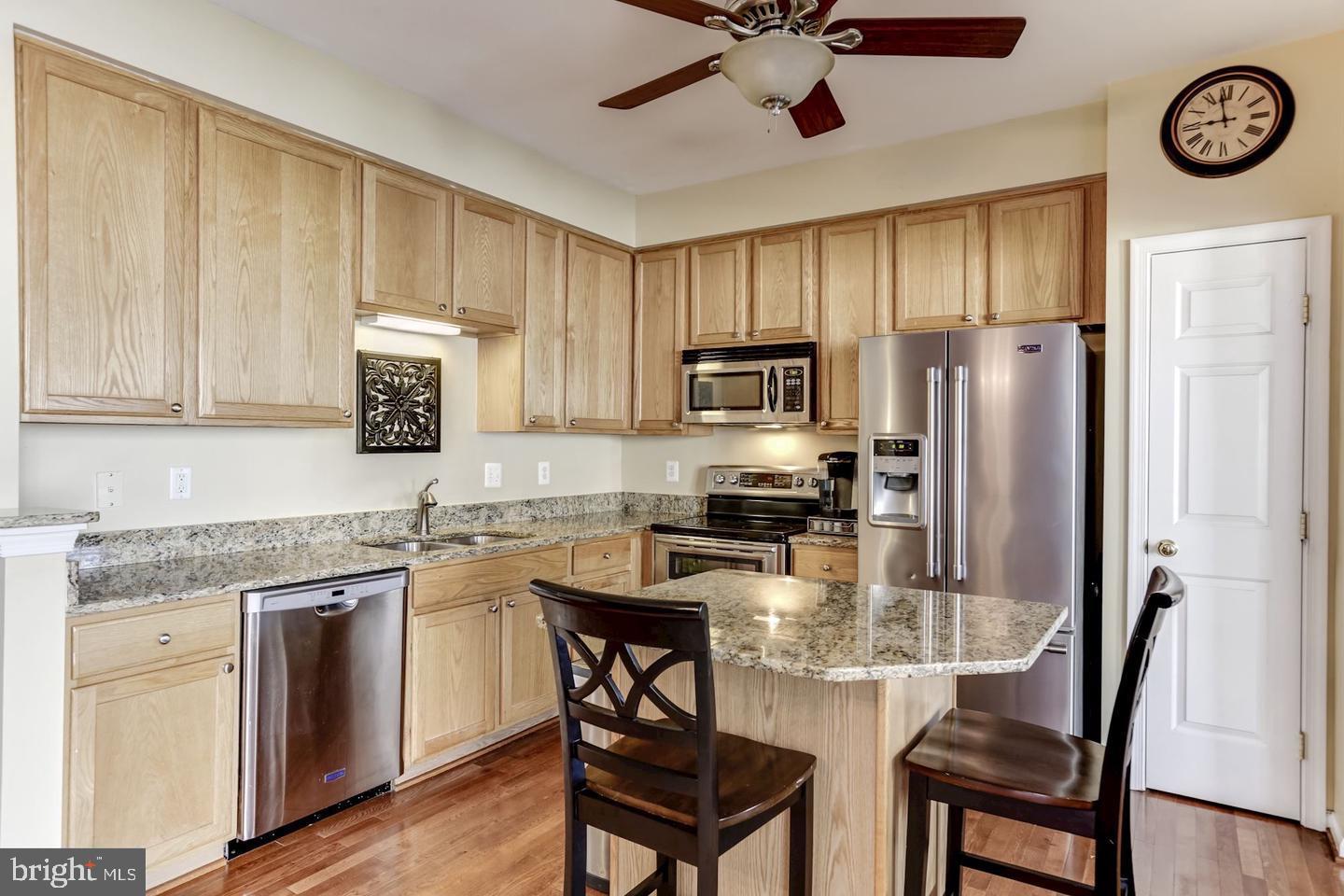 HIGHLAND VILLAGE - Residential Lease