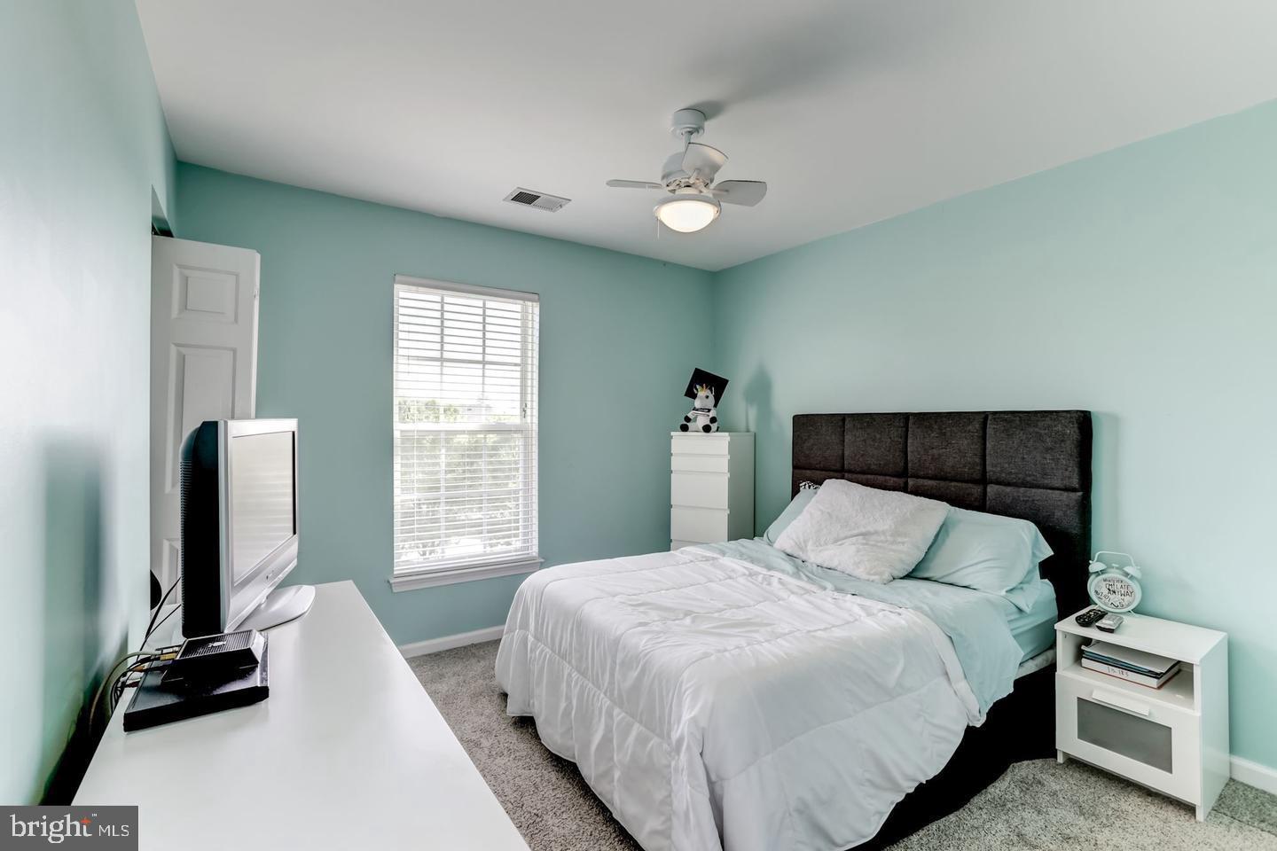 HIGHLAND VILLAGE - Residential Lease