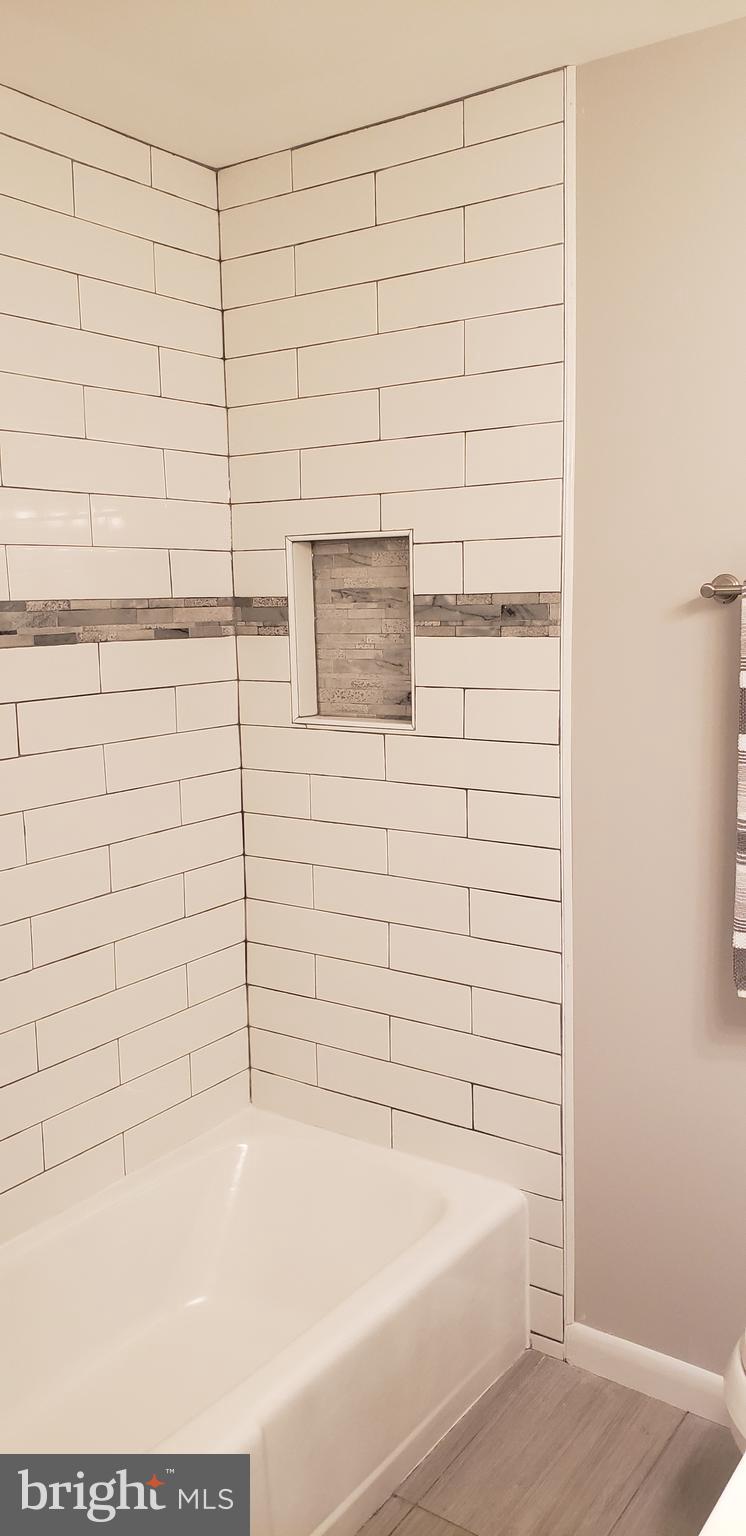 CARROLLTON MANOR - Residential