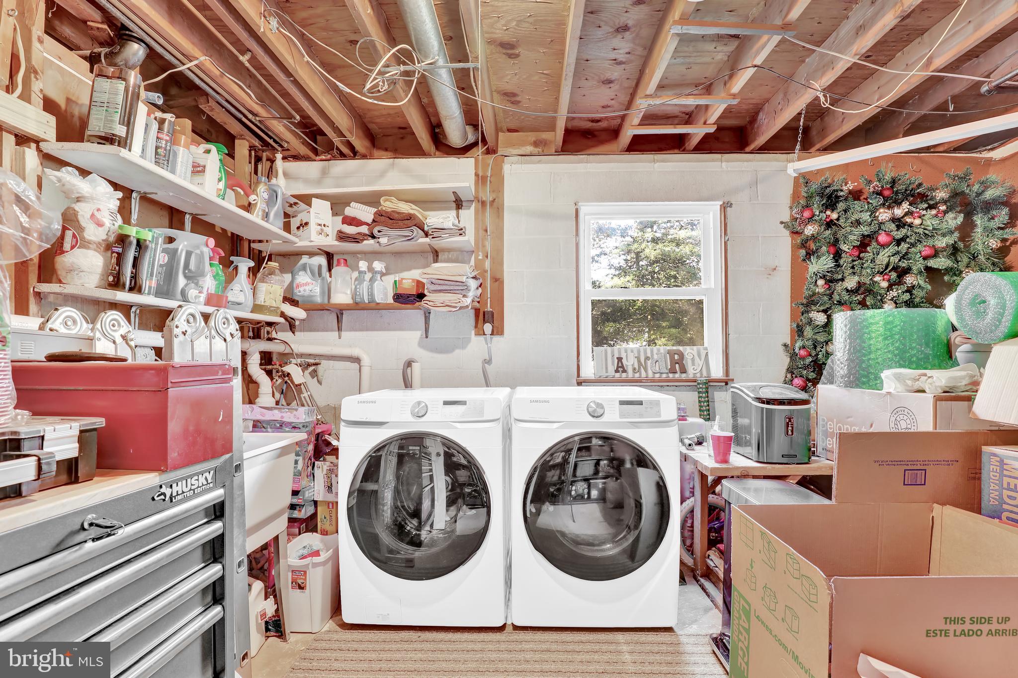 CARROLLTON MANOR - Residential