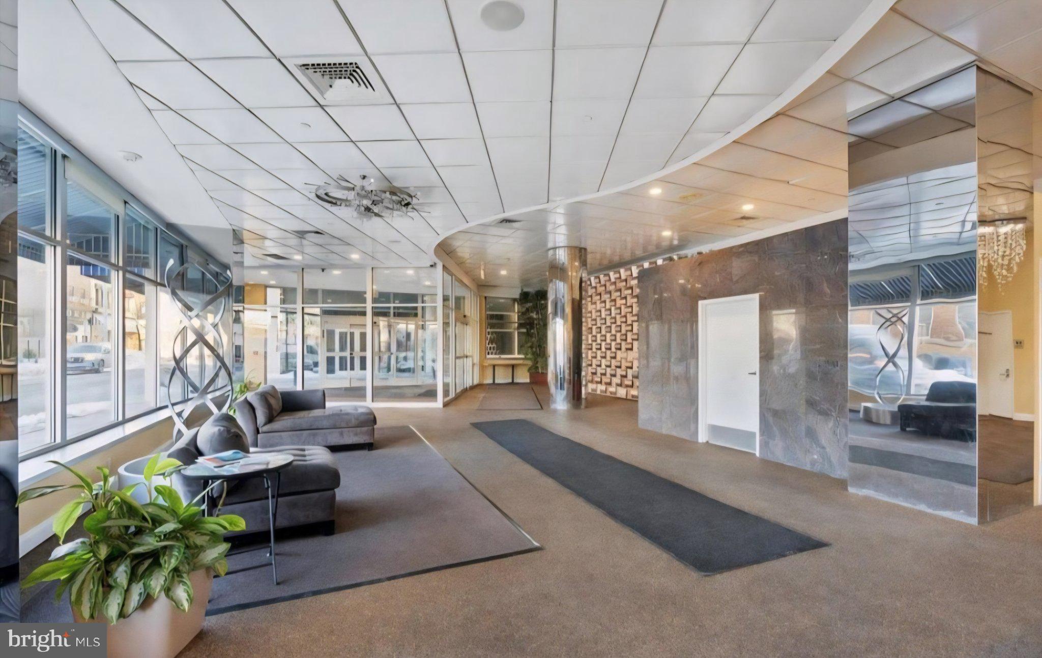 CHINATOWN - Residential