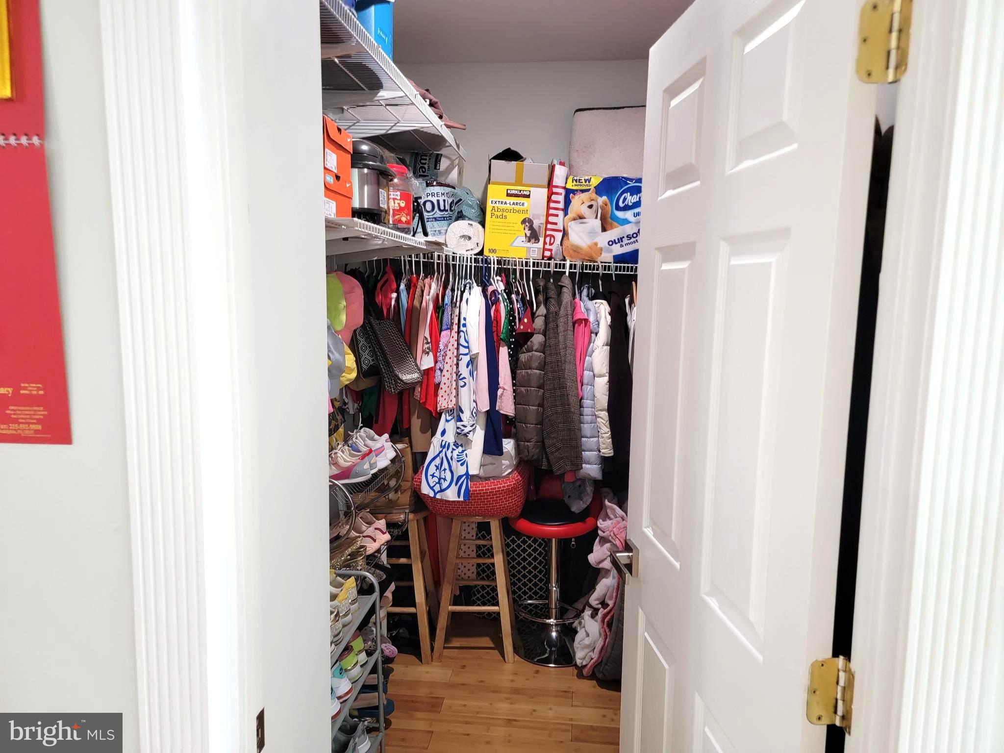 CHINATOWN - Residential