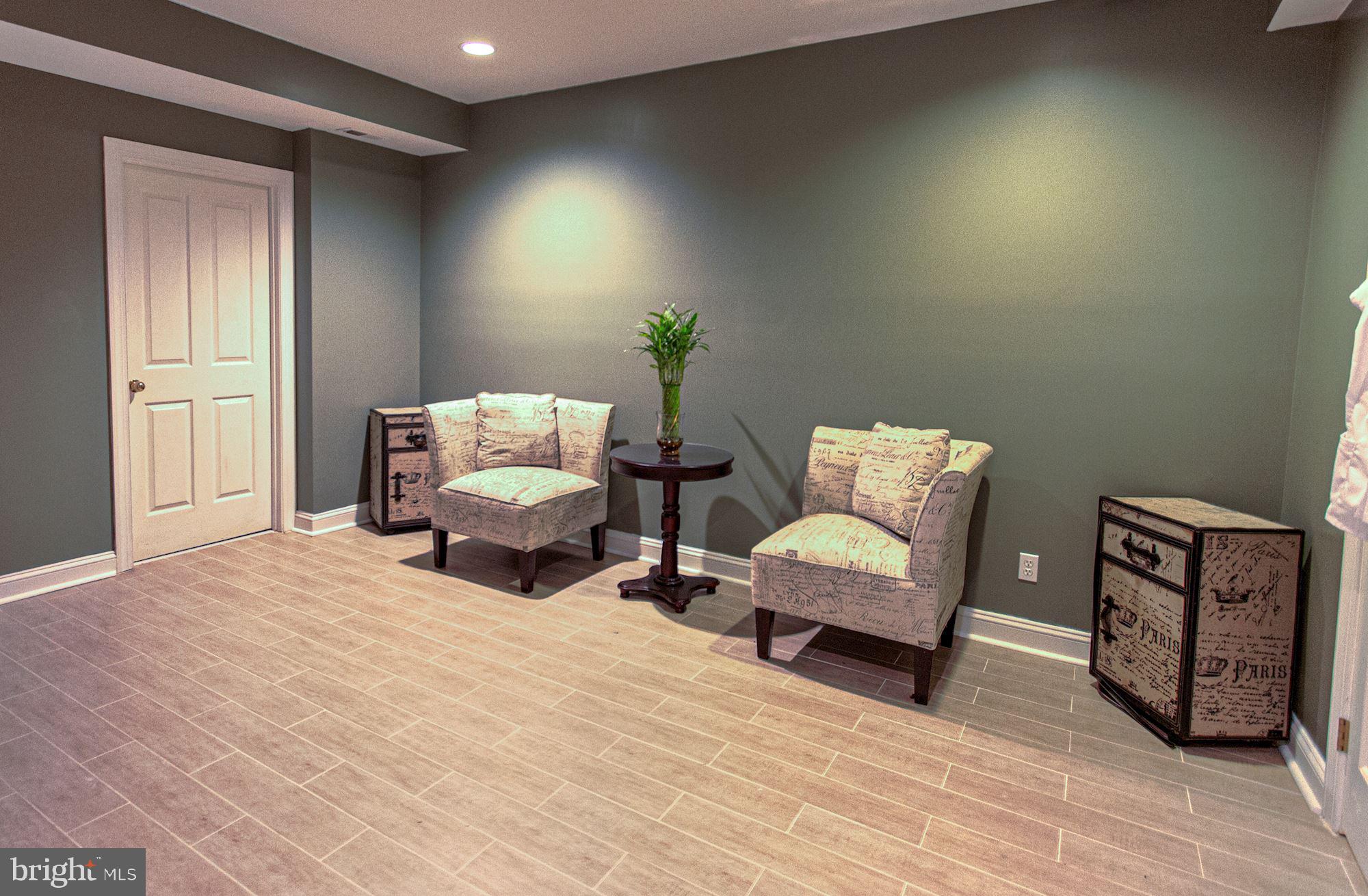 BEACH MILL ESTATES - Residential