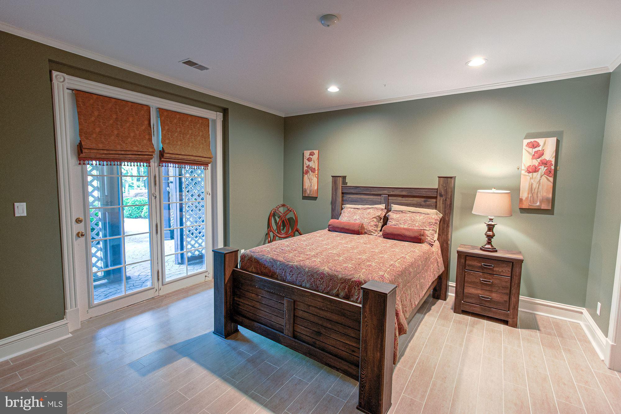 BEACH MILL ESTATES - Residential