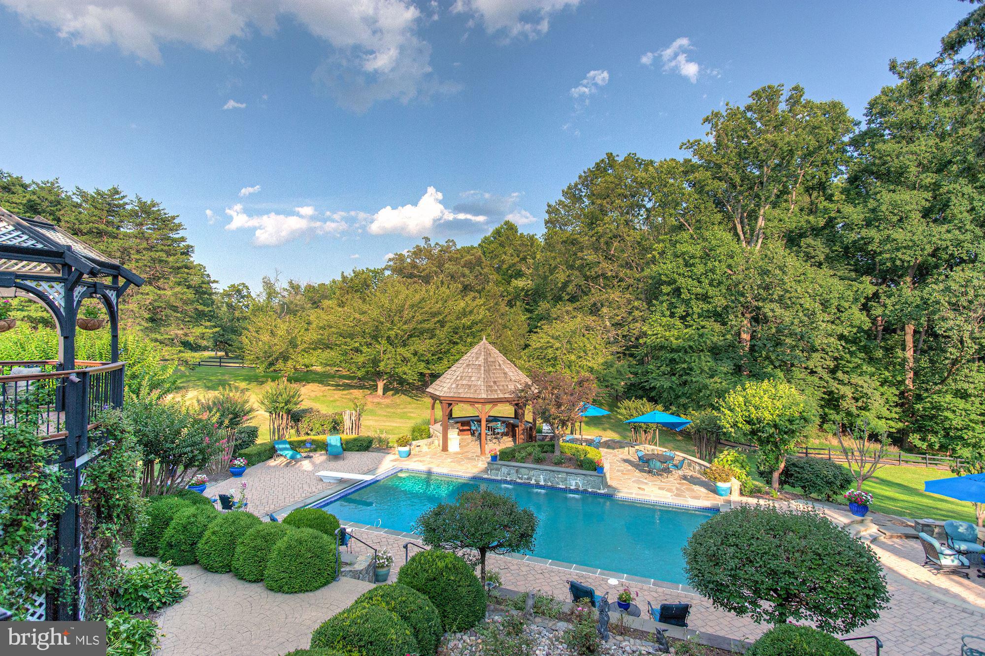 BEACH MILL ESTATES - Residential