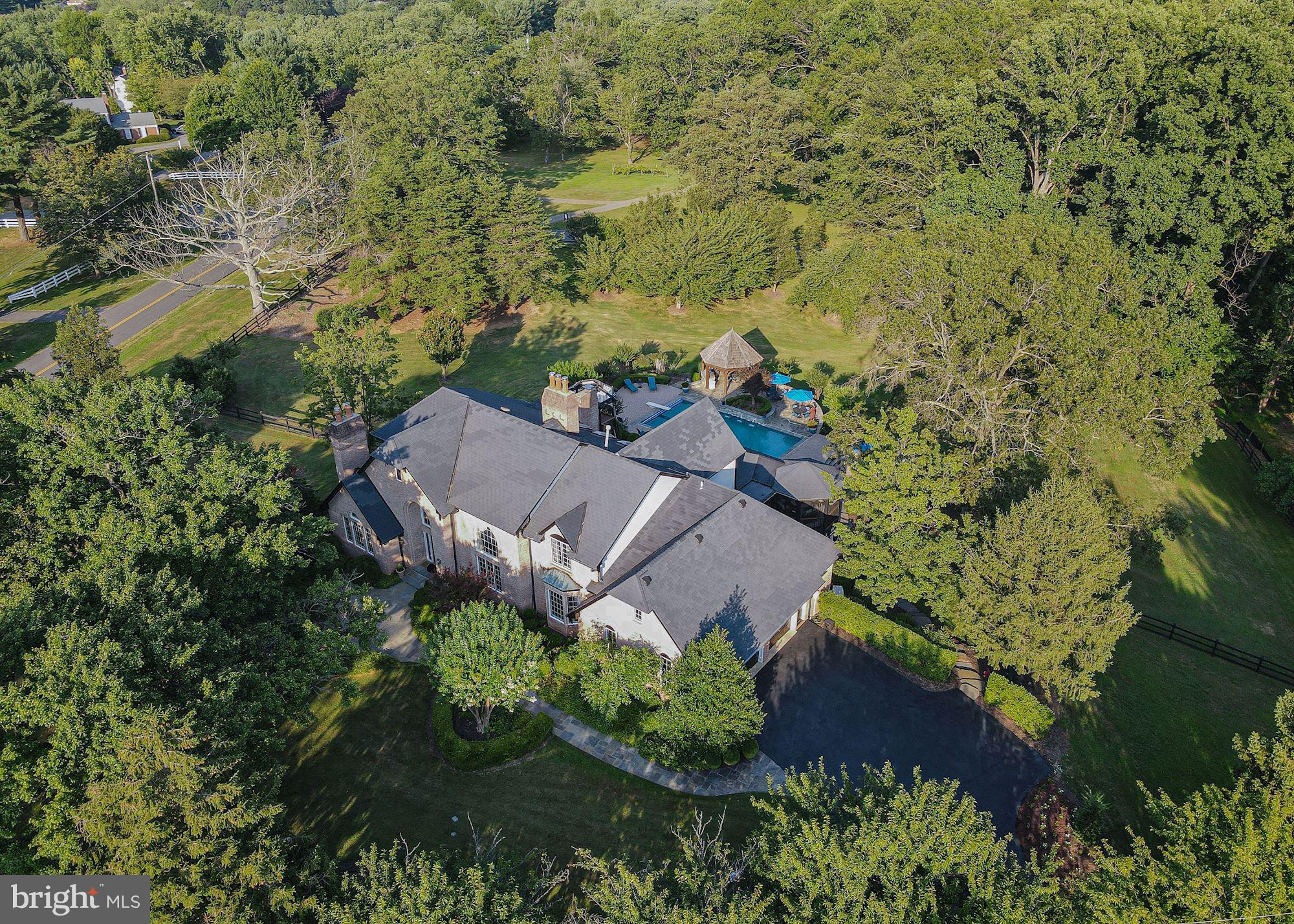 BEACH MILL ESTATES - Residential