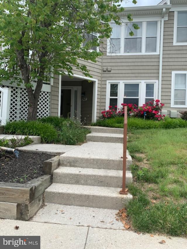 WOODLAND VILLAGE - Residential