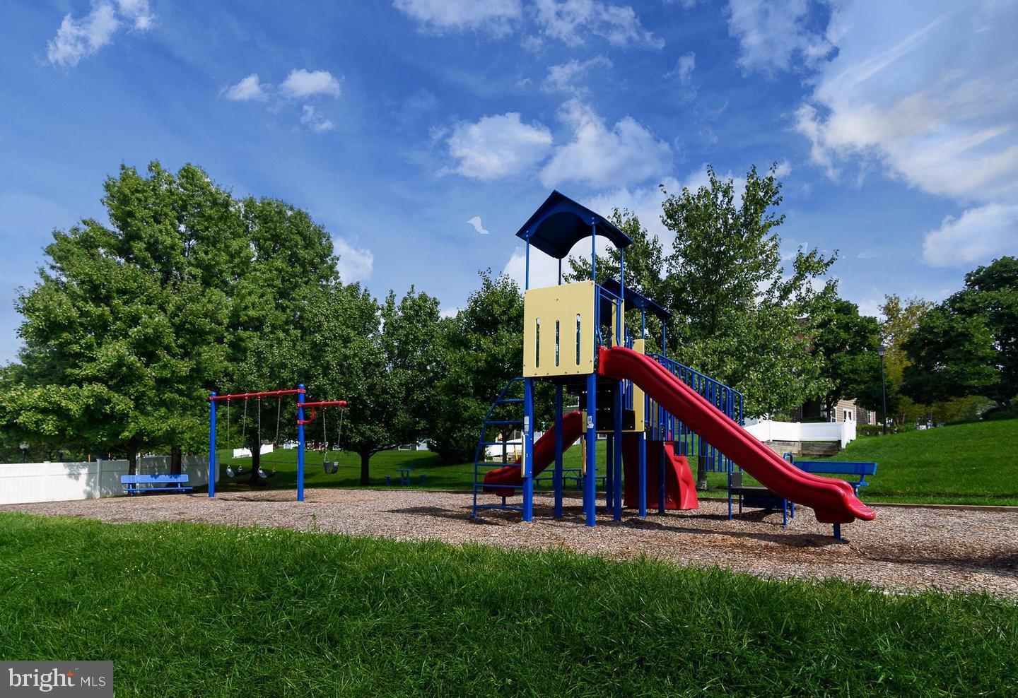 WOODLAND VILLAGE - Residential