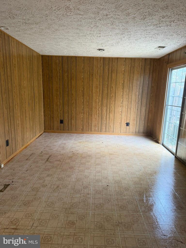 WOODSTREAM - Residential