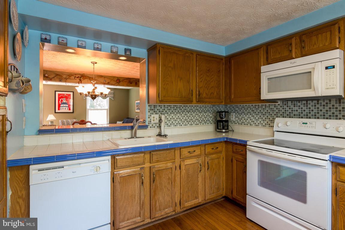 OAKMONT - Residential