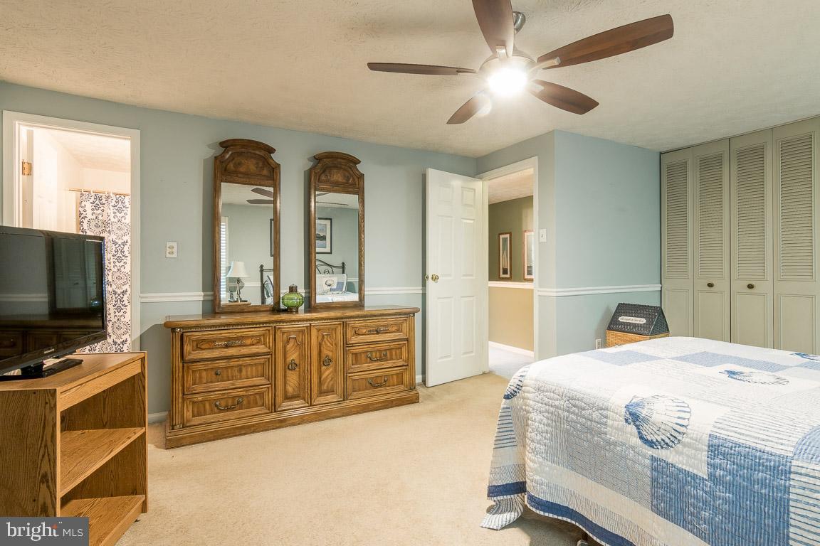 OAKMONT - Residential