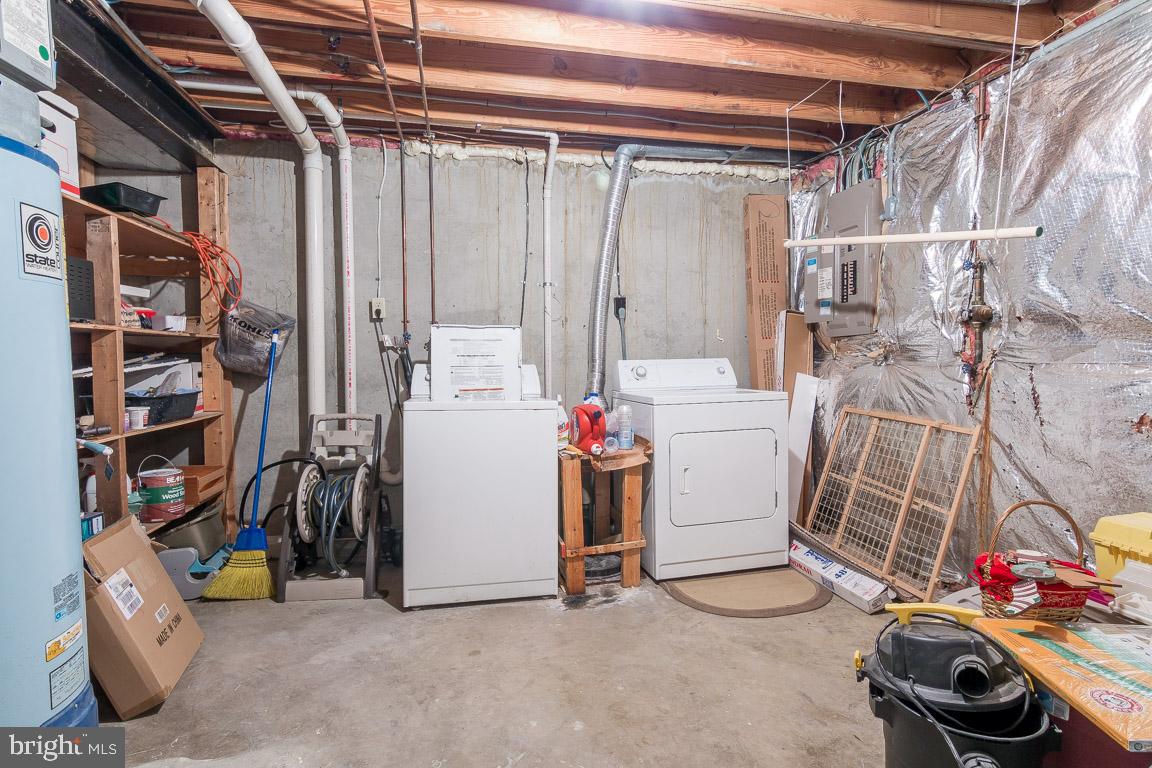 OAKMONT - Residential