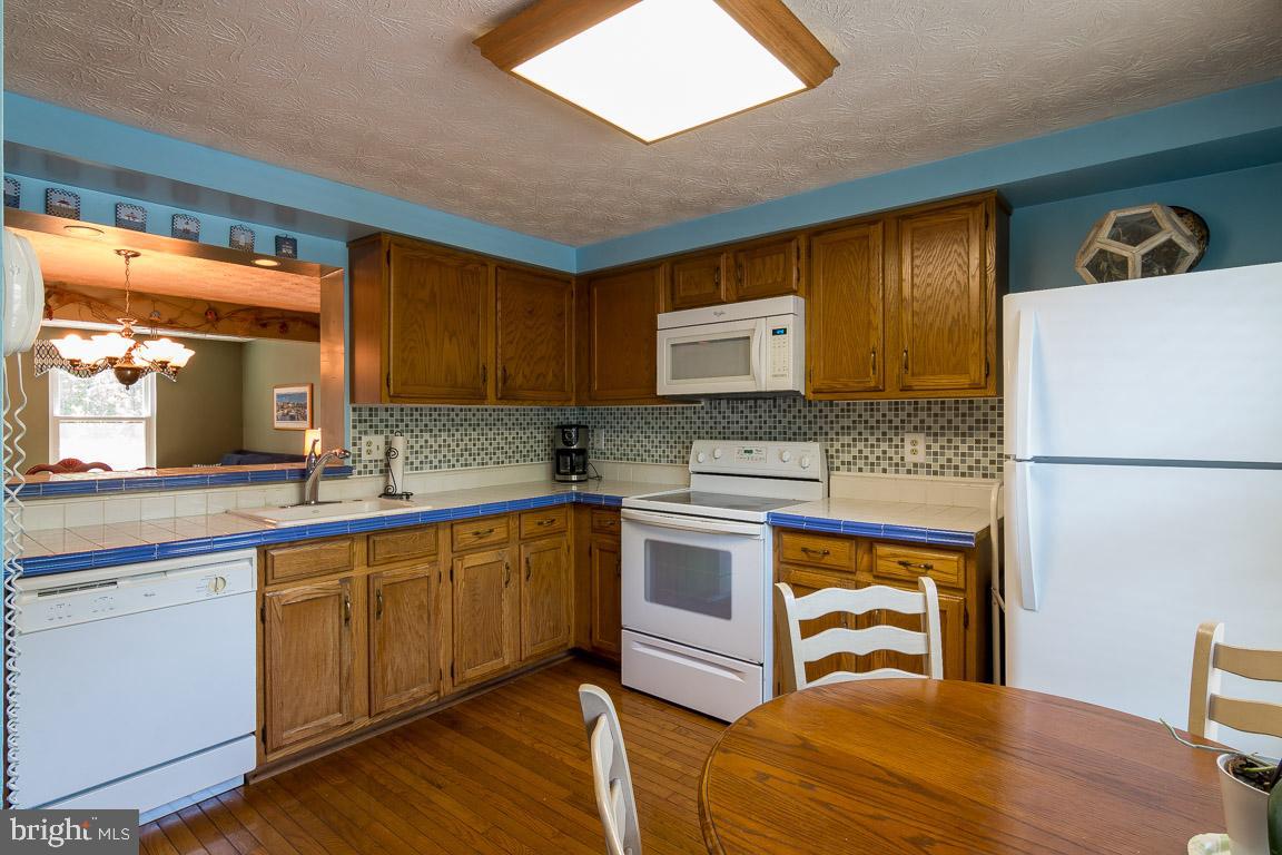 OAKMONT - Residential