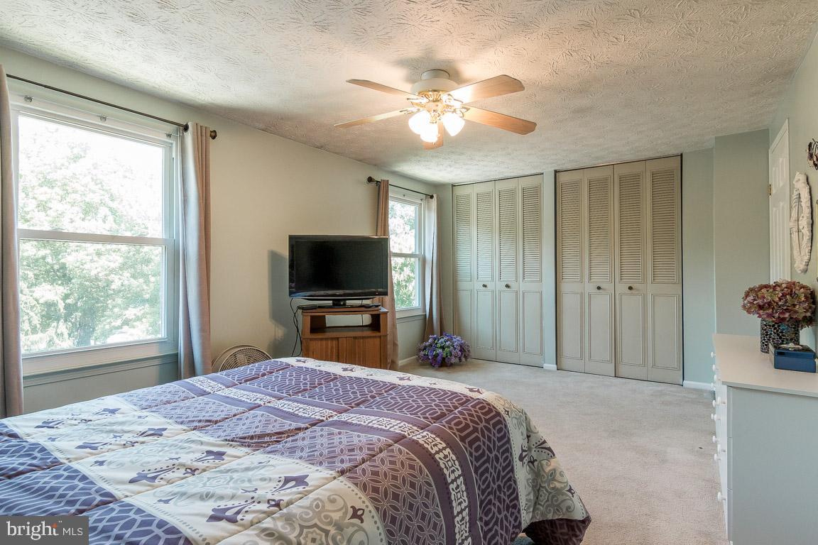 OAKMONT - Residential