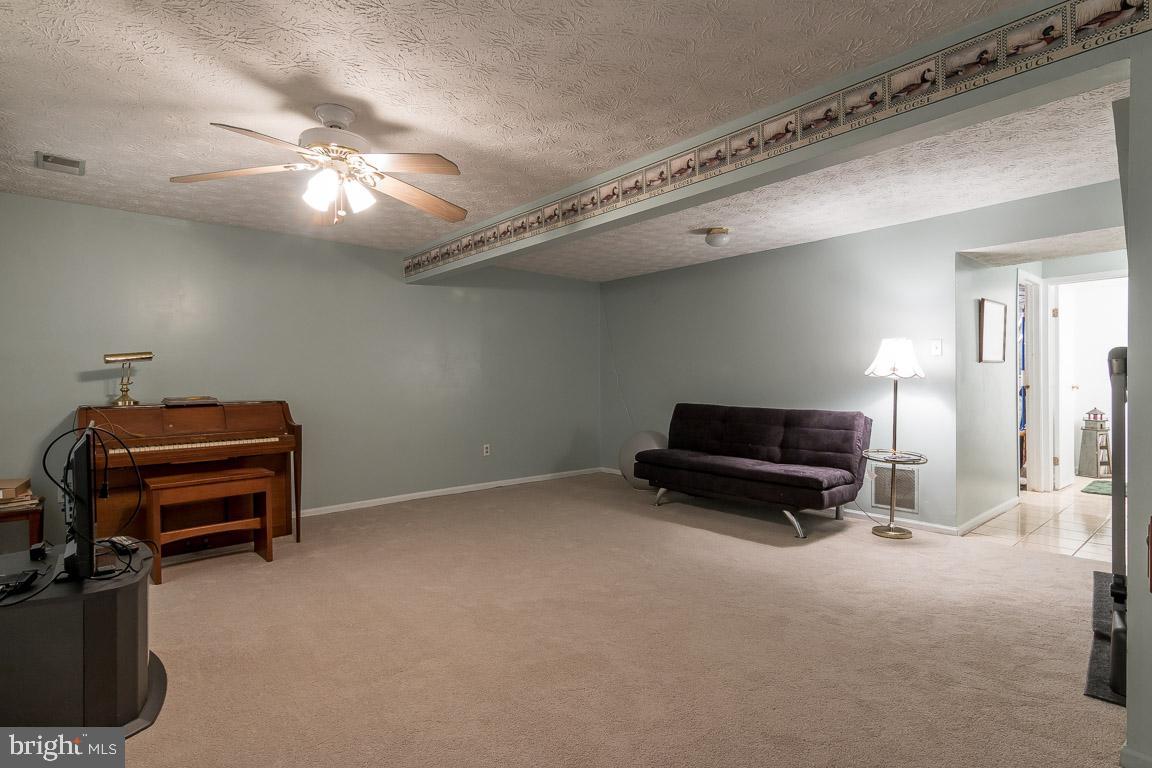 OAKMONT - Residential