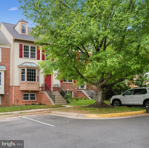Townhouse For Rent - 8893 Eagle Rock Lane<br/> SPRINGFIELD, VA 22153