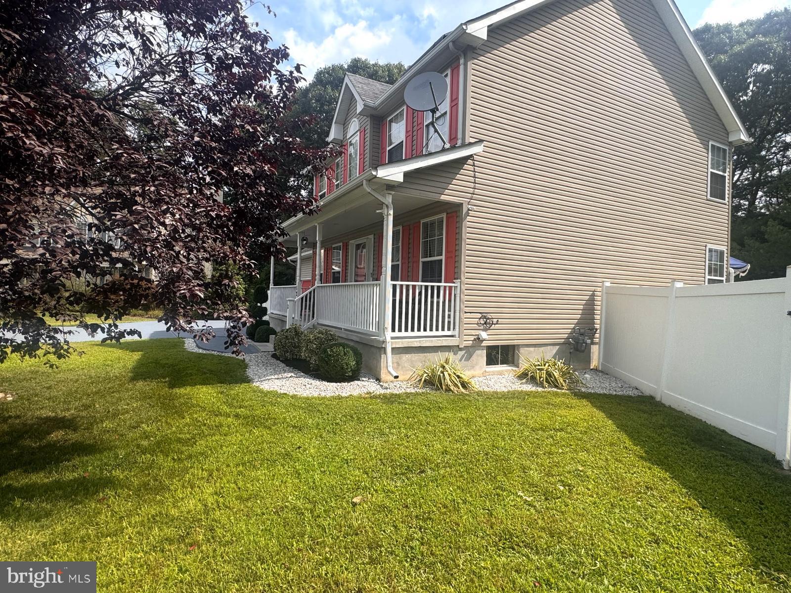 12 AMBROSE COURT